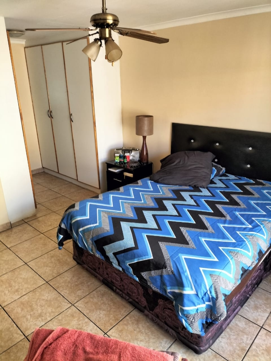 3 Bedroom Property for Sale in Miederpark North West